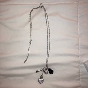 torrid Jewelry - Torrid Star Wars Necklace torrid Jewelry - Torrid Star Wars Necklace